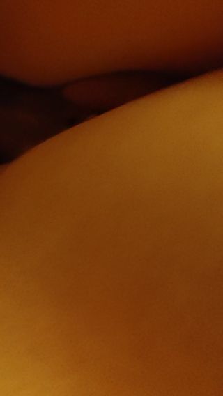 VID_20210423_215540.mp4