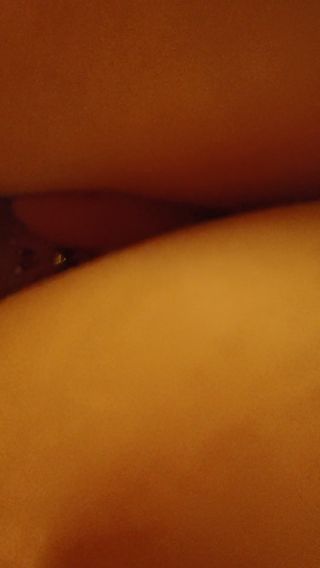 VID_20210423_215540.mp4