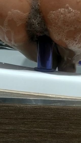 VID_20221126_234208~2.mp4