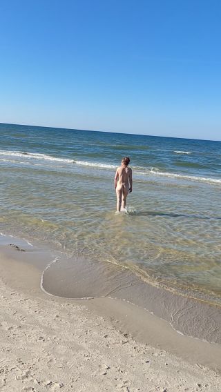 VID_20230905_160704.mp4