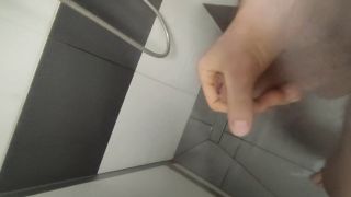 VID_20240220_180205(1).mp4
