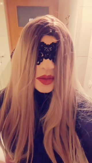 😘