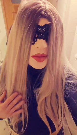 😘
