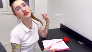 Zerżnął swoją nauczycielkę - Szukaj pełnego filmu Livia005