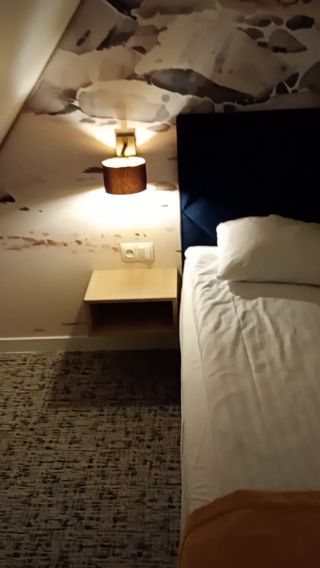 1000054293.mp4