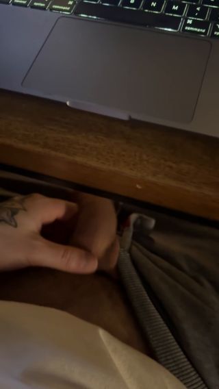 2B920769-6AA5-41B4-97EE-5144B4BC4C91.mov