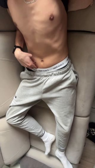 tomek8318
