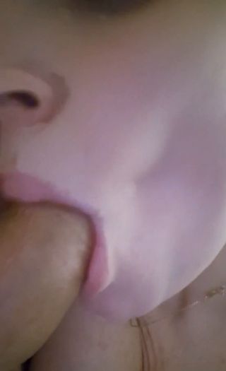 BD00C657-9FAE-4C0F-AE67-C80550DE67BD.mp4