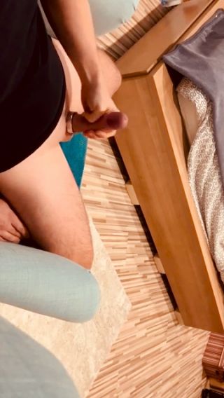 b98ab787b00606eb67156a8c93f6ebba.mov