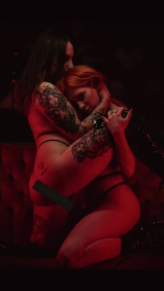 LACRIMA