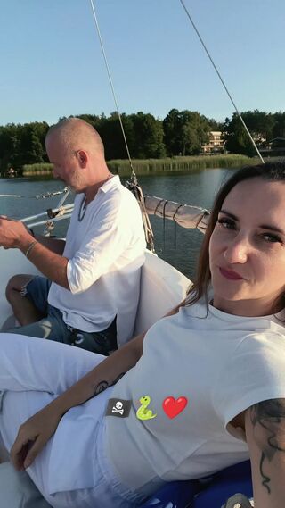 AuroraExclusiveYachtAndSwing